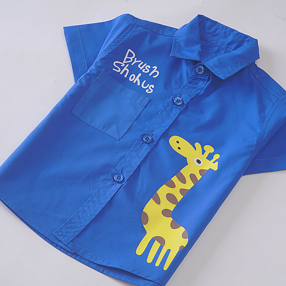 Playful Prep: Bright Blue Button-Down Shirt with Giraffe Applique and Text Detail