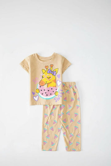 Giraffe Sweet Dreams: Beige Pajama Set with Whimsical Design